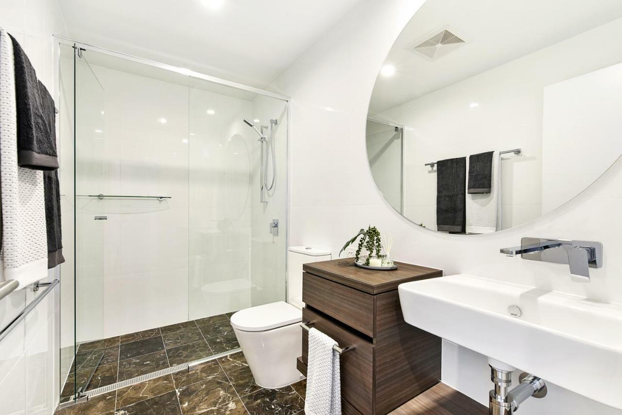Qube Broadbeach Ocean View Apartments Gold Coast Exterior foto